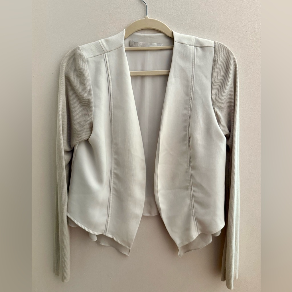 Lola & Sophie Satin Hybrid Jacket Size M Like New Condition